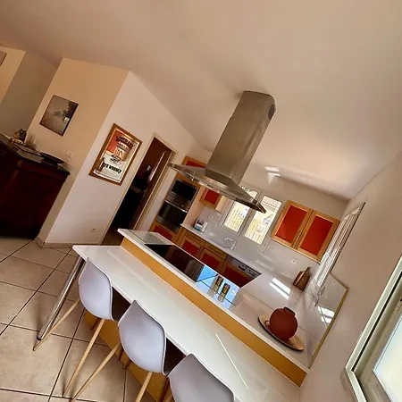 Grande Maison Au Grau D Agde Villa